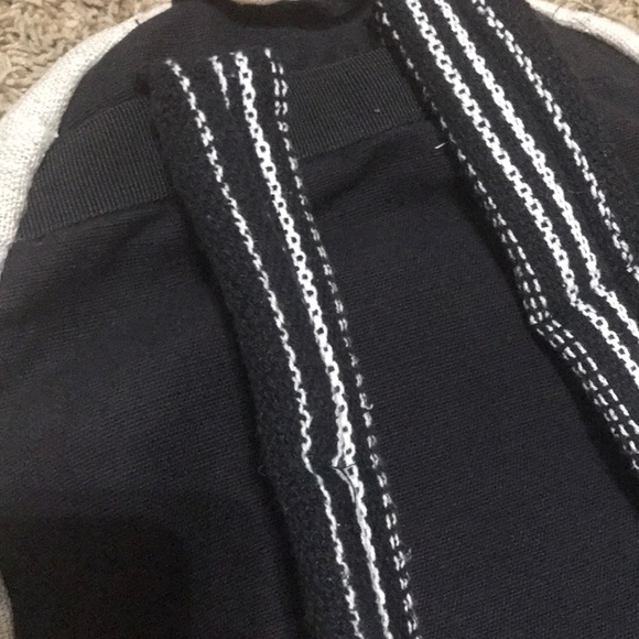 Backpack - Picture 5 of 6